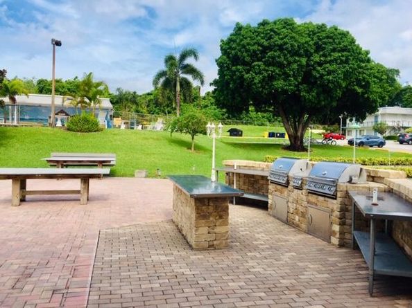 2840 Cynthia Lane 202, Lake Worth Beach FL 33461