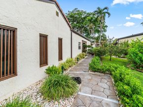 21693 Arriba Real 24B, Boca Raton FL 33433