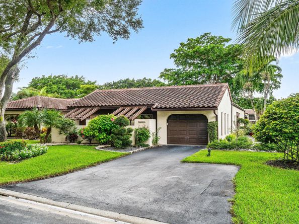 21693 Arriba Real 24B, Boca Raton FL 33433