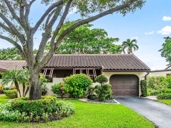 21693 Arriba Real 24B, Boca Raton FL 33433