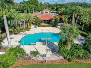 524 Water Pt, Weston FL 33326
