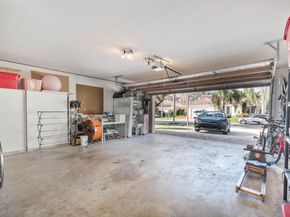 524 Water Pt, Weston FL 33326