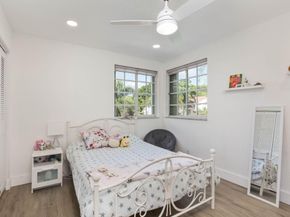 524 Water Pt, Weston FL 33326