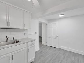 5025 SW 22nd St, Hollywood FL 33023