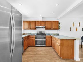 3000 NE 8th Ter B5, Oakland Park FL 33334