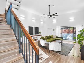 3000 NE 8th Ter B5, Oakland Park FL 33334