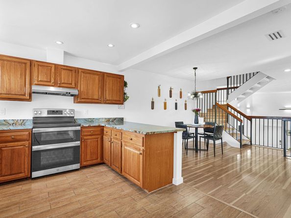 3000 NE 8th Ter B5, Oakland Park FL 33334