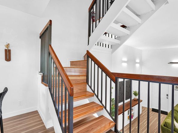 3000 NE 8th Ter B5, Oakland Park FL 33334