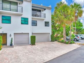 3000 NE 8th Ter B5, Oakland Park FL 33334