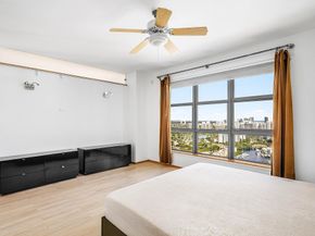 3500 Mystic Pointe Drive Ph4, Aventura FL 33180