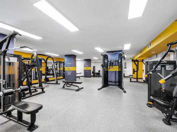 3500 Mystic Pointe Drive Ph4, Aventura FL 33180