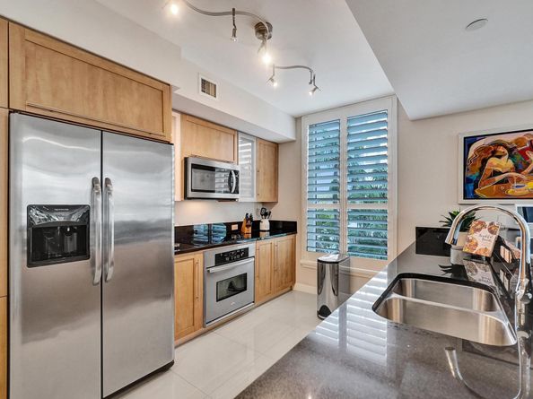 2831 N Ocean Blvd 303N, Fort Lauderdale FL 33308