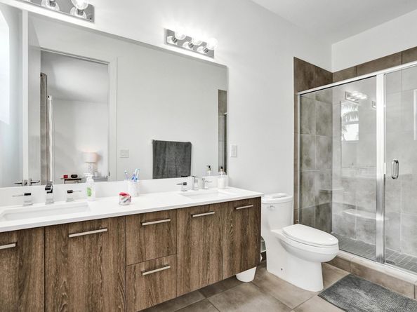 480 NE 35th Ct 2, Oakland Park FL 33334