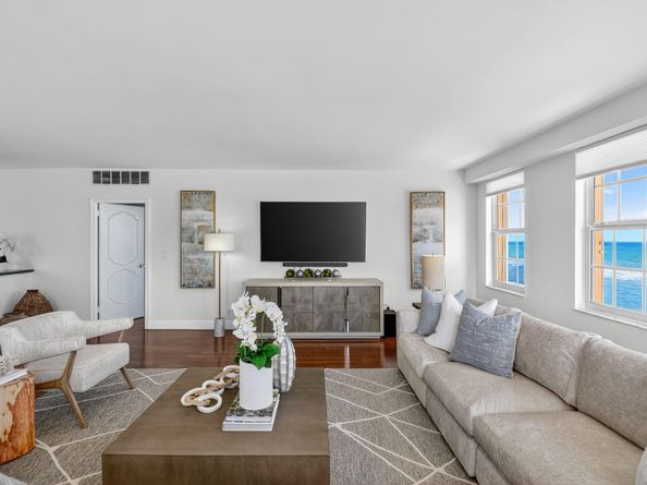 3475 S Ocean Boulevard 309, Palm Beach FL 33480