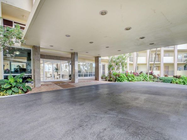 3475 S Ocean Boulevard 309, Palm Beach FL 33480
