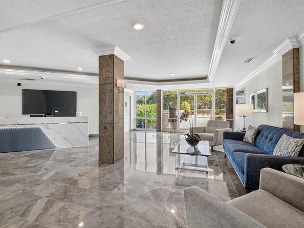 3475 S Ocean Boulevard 309, Palm Beach FL 33480