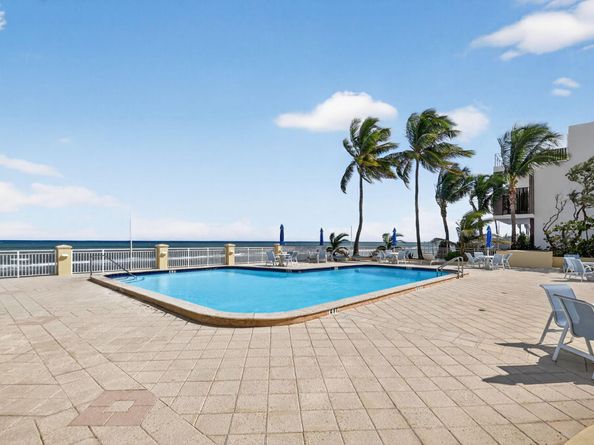 3475 S Ocean Boulevard 309, Palm Beach FL 33480
