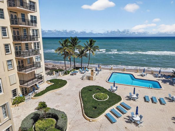 3475 S Ocean Boulevard 309, Palm Beach FL 33480