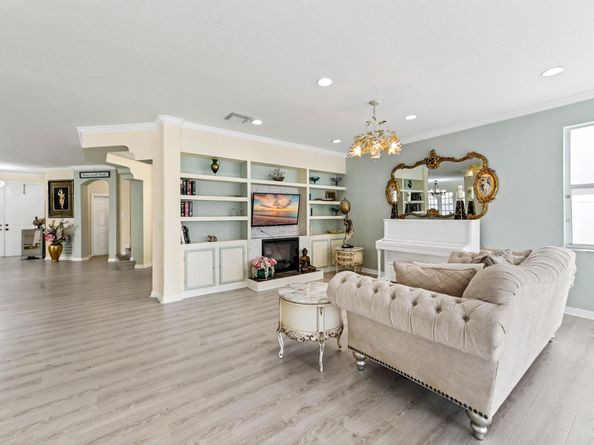 2503 Glendale Drive, Royal Palm Beach FL 33411