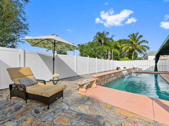 2503 Glendale Drive, Royal Palm Beach FL 33411