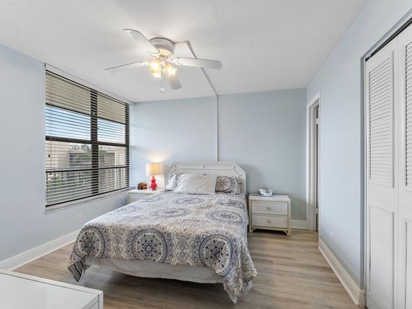 8 Royal Palm Way 6040, Boca Raton FL 33432