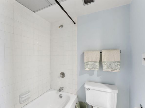 8 Royal Palm Way 6040, Boca Raton FL 33432