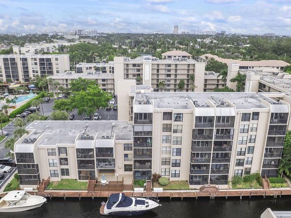 8 Royal Palm Way 6040, Boca Raton FL 33432