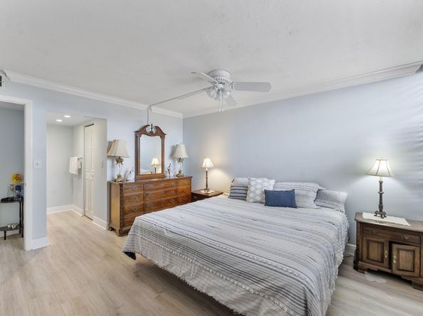 8 Royal Palm Way 6040, Boca Raton FL 33432