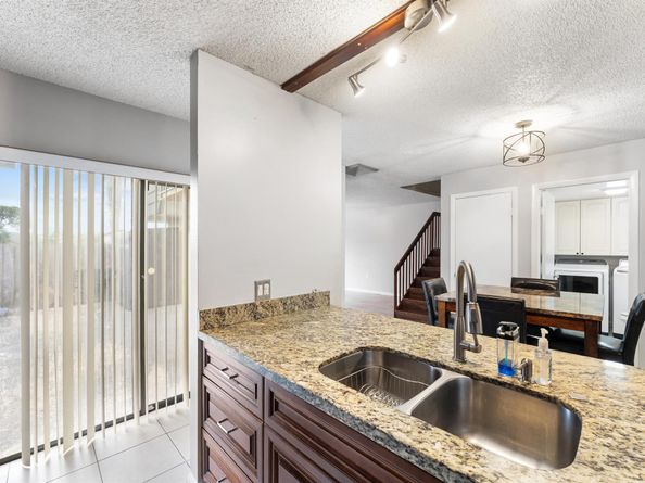 2410 24th Way, West Palm Beach FL 33407