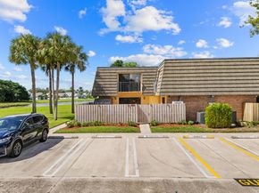 2410 24th Way, West Palm Beach FL 33407