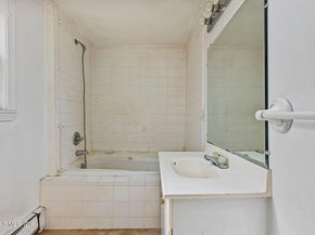 15 Henry Street, Greenwich CT 06830