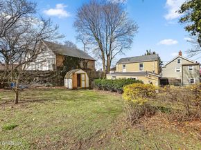 15 Henry Street, Greenwich CT 06830