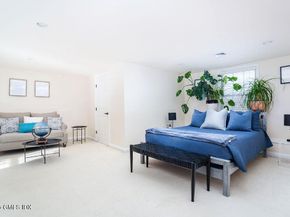 179 Highview Avenue 2, Stamford CT 06907