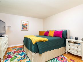 179 Highview Avenue 2, Stamford CT 06907