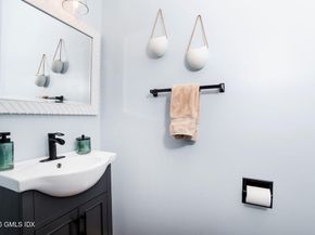 179 Highview Avenue 2, Stamford CT 06907