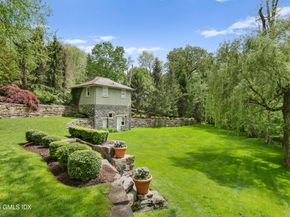 55 Calhoun Drive, Greenwich CT 06831
