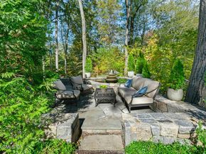43 Stony Brook Road, Darien CT 06820