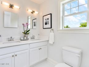 8 View Street 7, Greenwich CT 06830