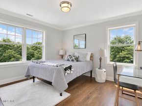 8 View Street 7, Greenwich CT 06830