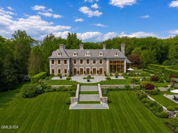 14 Meadow Lane, Greenwich CT 06831