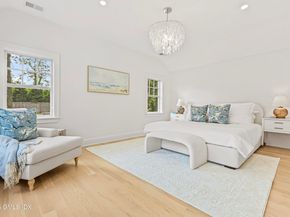 20 Center Drive, Old Greenwich CT 06870