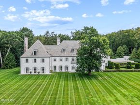 104 Dans Highway, New Canaan CT 06840