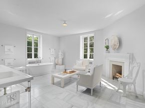 104 Dans Highway, New Canaan CT 06840