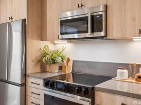 986 South Van Ness Avenue 203, San Francisco CA 94110