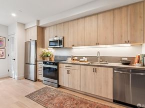 986 South Van Ness Avenue 203, San Francisco CA 94110