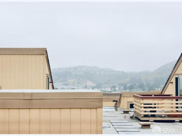 353 Philip Drive 301, Daly City CA 94015