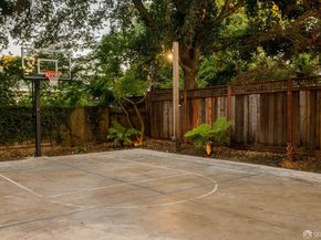 454 9th Avenue, Menlo Park CA 94025