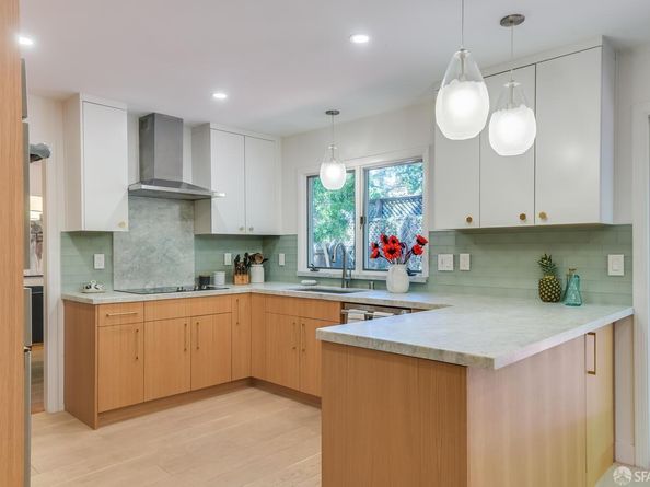 454 9th Avenue, Menlo Park CA 94025