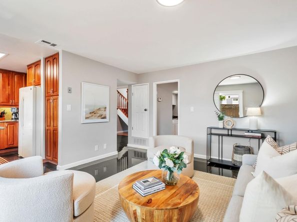 856 Erickson Lane, Foster City CA 94404