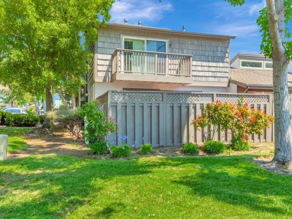 856 Erickson Lane, Foster City CA 94404